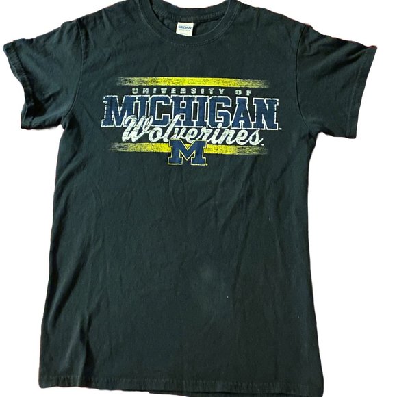 Gildan Tops - University of Michigan Gildan Tee, Small